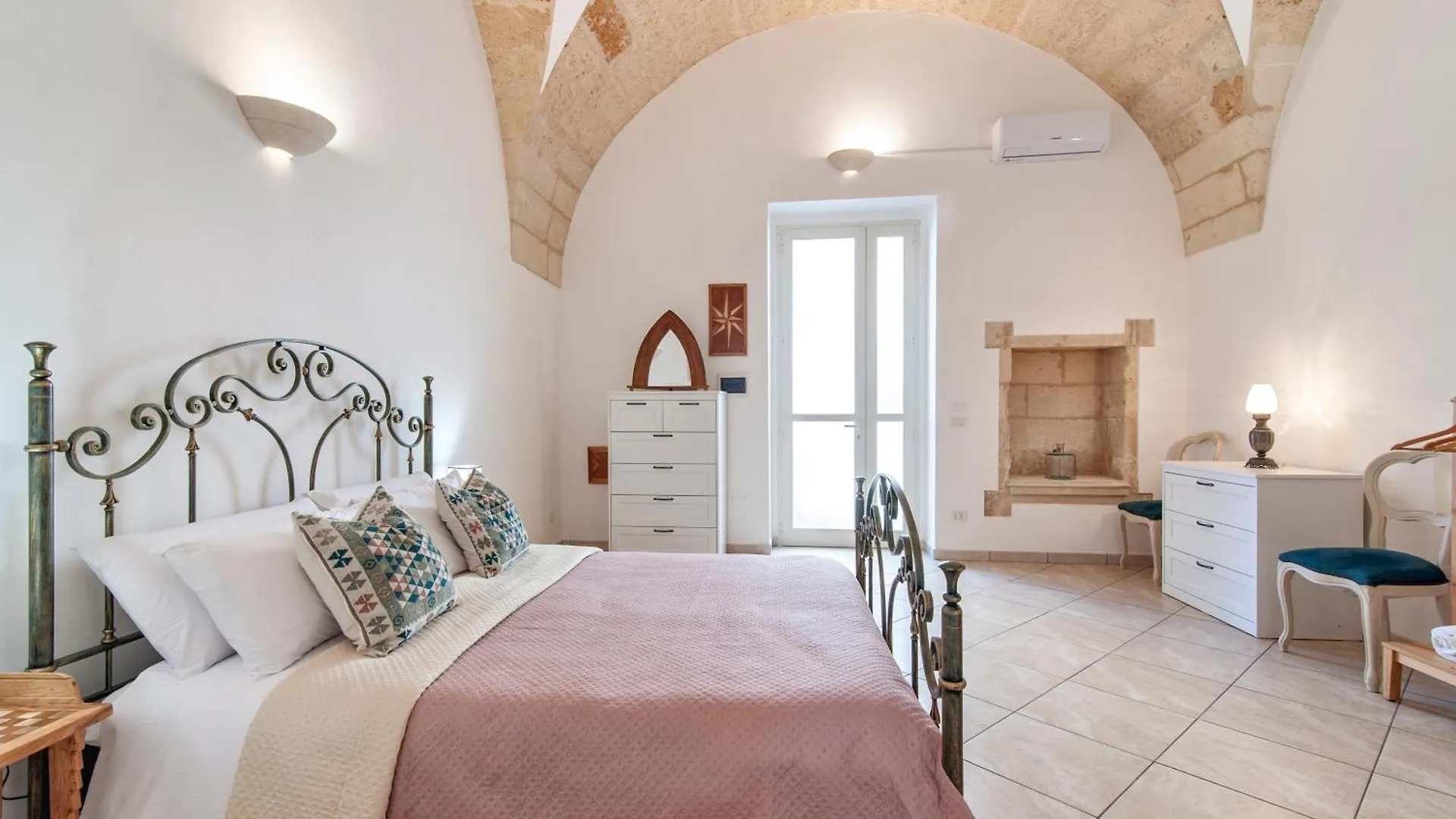 Domus Aviae - No Ztl Villa Lecce